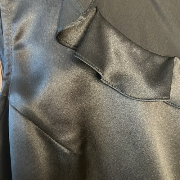 Vintage 100% Silk Tank Ruffled Neck in Black | M - Picture 4 of 7